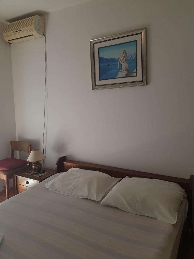 Sobe I Apartmani Marovic Petrovac Extérieur photo