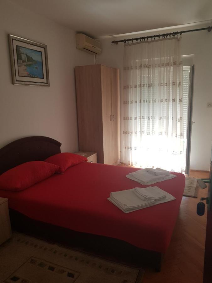 Sobe I Apartmani Marovic Petrovac Extérieur photo