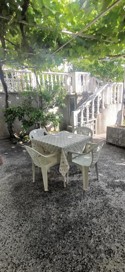 Sobe I Apartmani Marovic Petrovac Extérieur photo