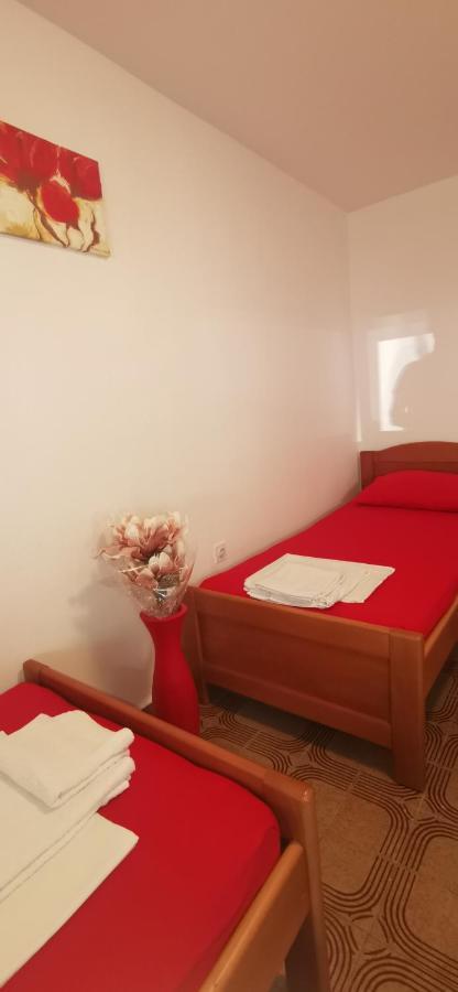 Sobe I Apartmani Marovic Petrovac Extérieur photo