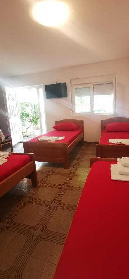 Sobe I Apartmani Marovic Petrovac Extérieur photo