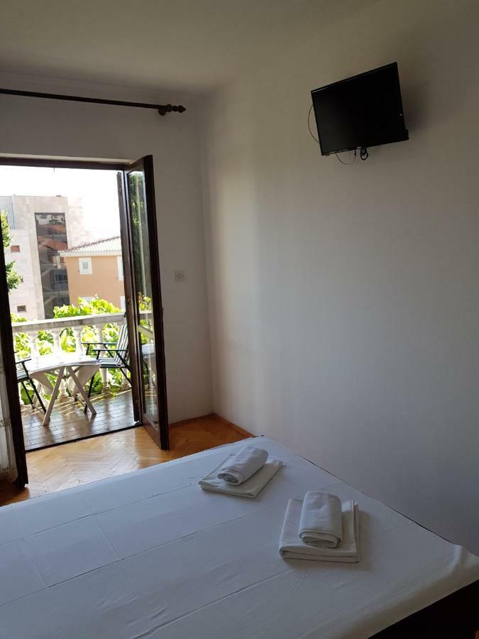 Sobe I Apartmani Marovic Petrovac Extérieur photo